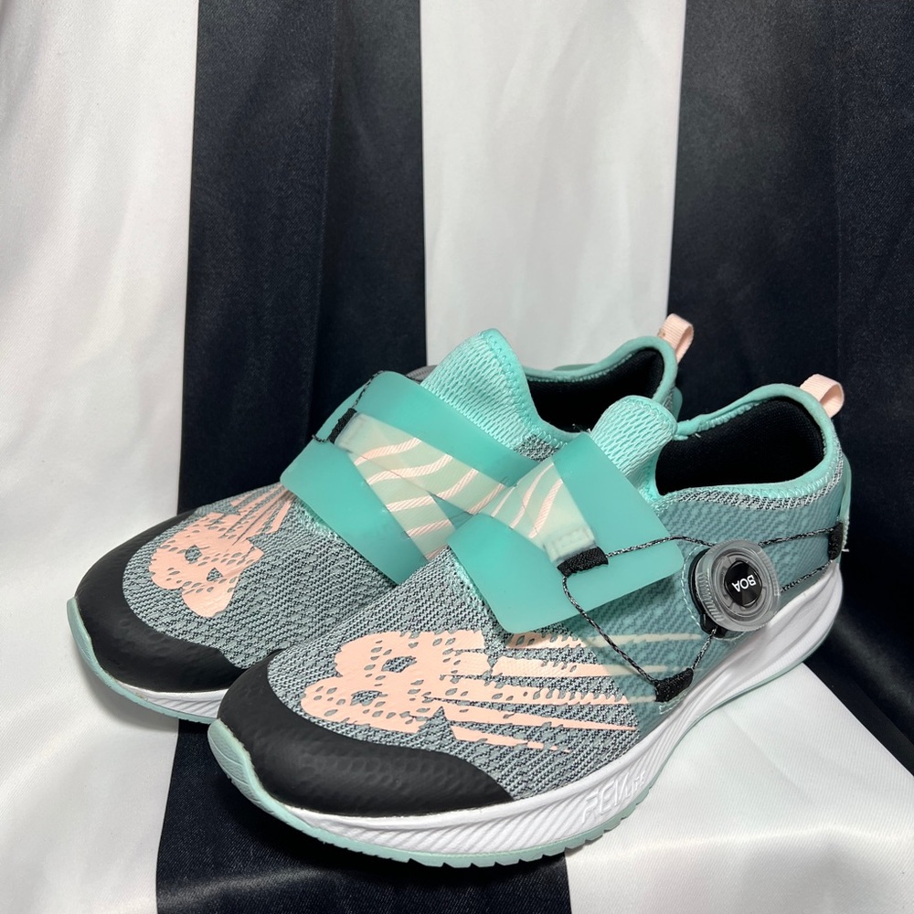 New Balance Fugl Core Light Blue 5.5
